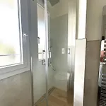 公寓 Modern Flat In 比比翁