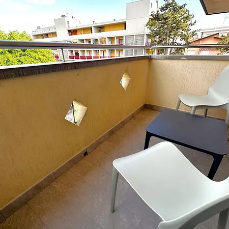 Modern Flat In Appartamento *